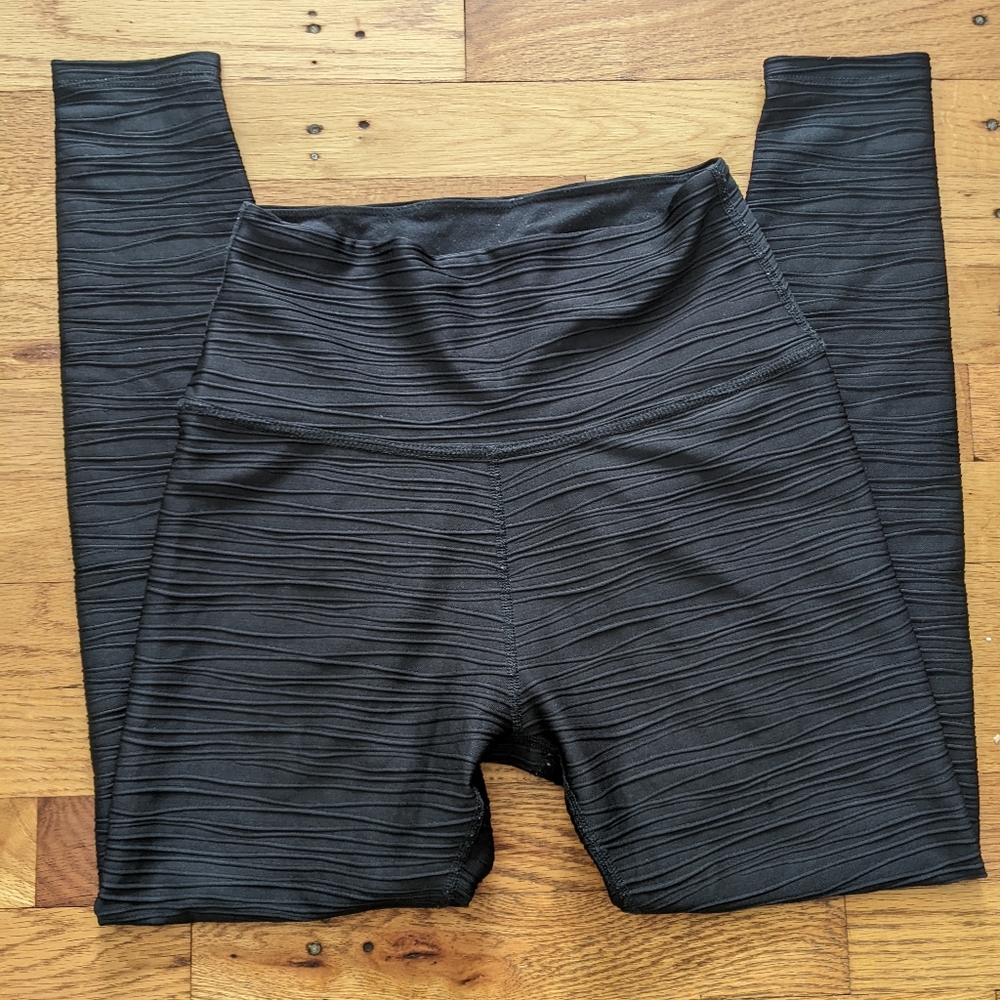 Beyond Yoga Textured Yoga Pants